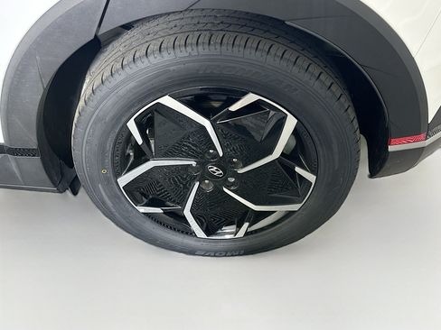 Used 2024 Hyundai Ioniq 5 SEL RWD image 11