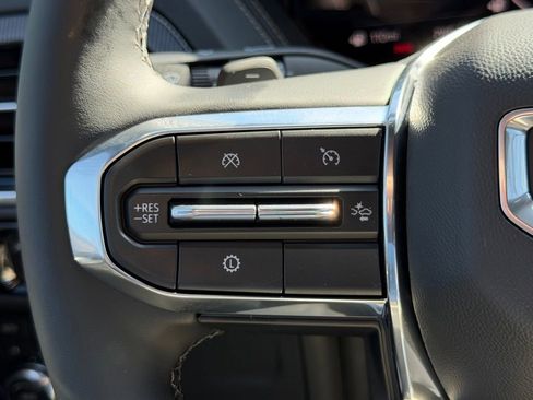 New 2026 GMC Yukon Elevation w/ LPO, Floor Liner Package image 19