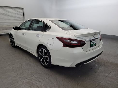 Used 2018 Nissan Altima 2.5 SR FWD image 5