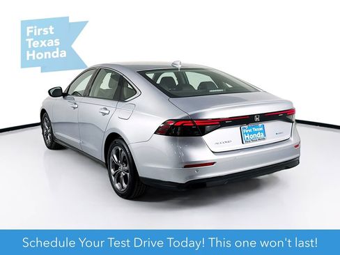 Used 2025 Honda Accord EX-L image 6