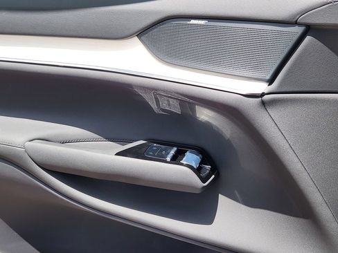 New 2026 Volvo EX90 Ultra AWD/4WD image 12