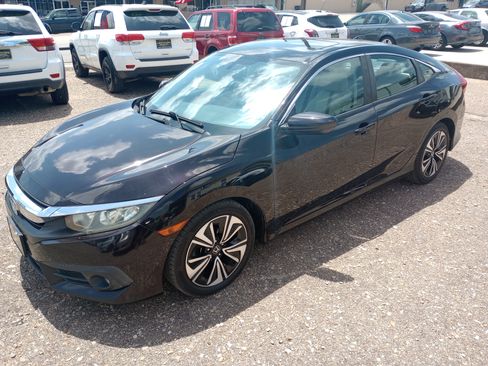 Used 2016 Honda Civic EX-T image 3