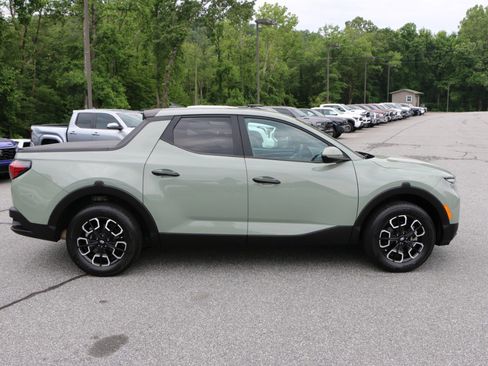 Used 2022 Hyundai Santa Cruz SEL AWD/4WD image 9