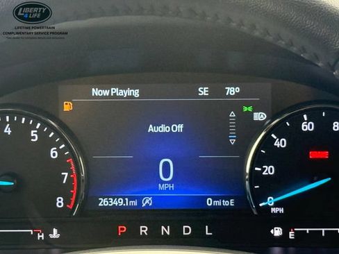 Used 2023 Ford Explorer XLT AWD/4WD image 29