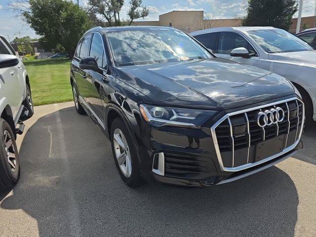 Certified 2023 Audi Q7 2.0T Premium w/ Convenience Package AWD/4WD image 4