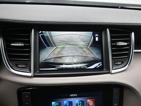 Used 2024 INFINITI QX50 Luxe image 18