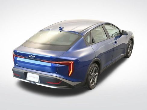 Used 2025 Kia K4 FWD image 24