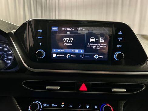 Used 2023 Hyundai Sonata SE image 15