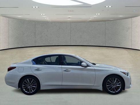 Used 2024 INFINITI Q50 Luxe w/ Cargo Package image 6