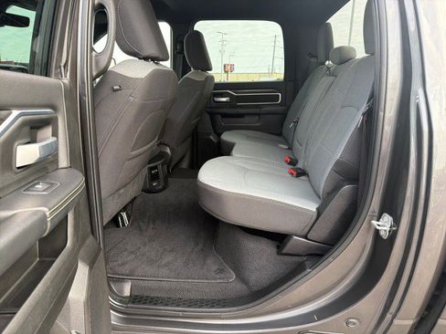 Used 2024 RAM 2500 Big Horn image 25