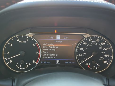Used 2024 Nissan Altima 2.0 SR FWD image 12