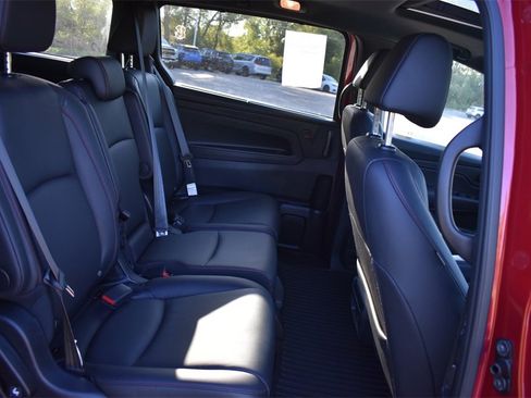 Used 2024 Honda Odyssey Sport image 19