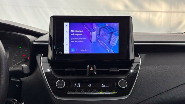 Used 2025 Toyota Corolla LE FWD image 33