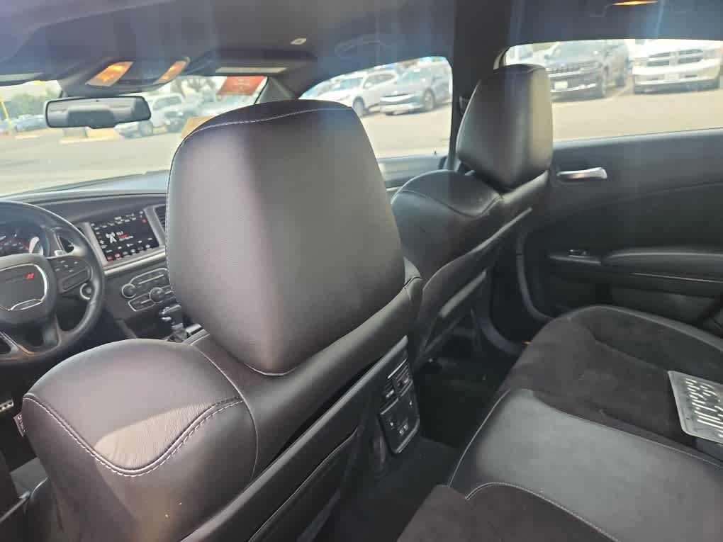 Used 2022 Dodge Charger R/T w/ Plus Group RWD image 11