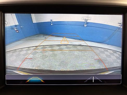 Used 2019 GMC Acadia SLT image 25