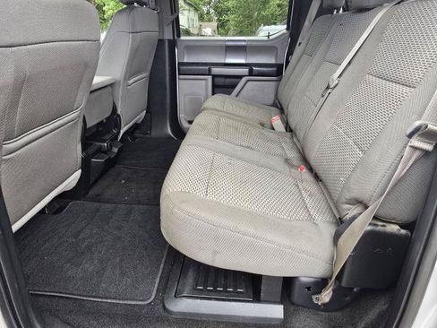 Used 2017 Ford F250 XLT w/ XLT Premium Package AWD/4WD image 12