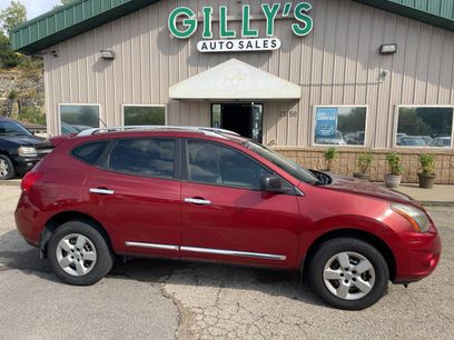Used 2014 Nissan Rogue S w/ Convenience Package