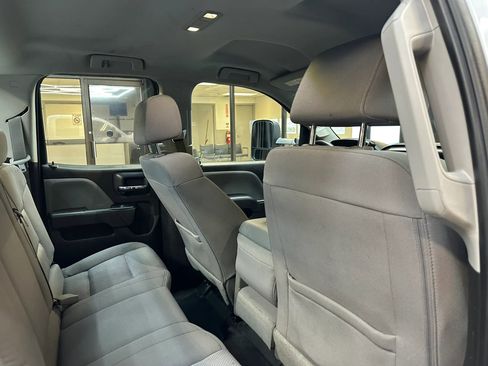Used 2016 Chevrolet Silverado 2500 W/T AWD/4WD image 22