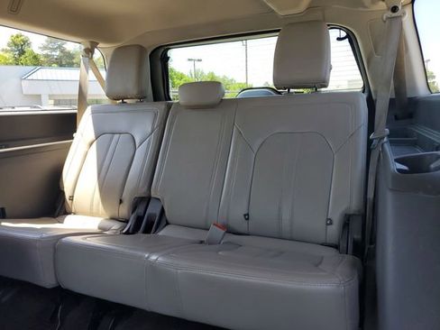 Used 2021 Ford Expedition Max Limited RWD image 14