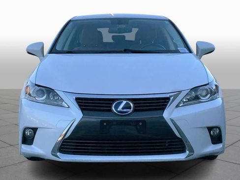 Used 2016 Lexus CT 200h image 3