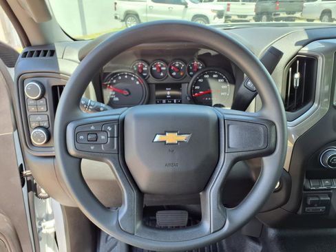New 2025 Chevrolet Silverado 1500 W/T w/ Trailering Package AWD/4WD image 17