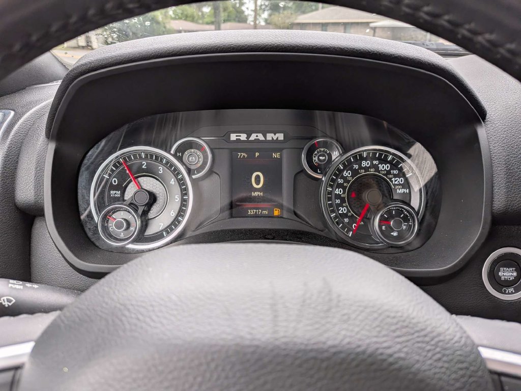 Used 2024 RAM 2500 Big Horn AWD/4WD image 21