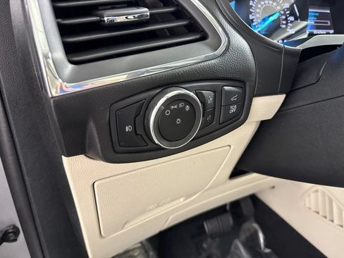 Used 2023 Ford Edge Titanium w/ Equipment Group 301A AWD/4WD image 23