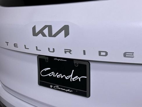 Used 2025 Kia Telluride S FWD image 32
