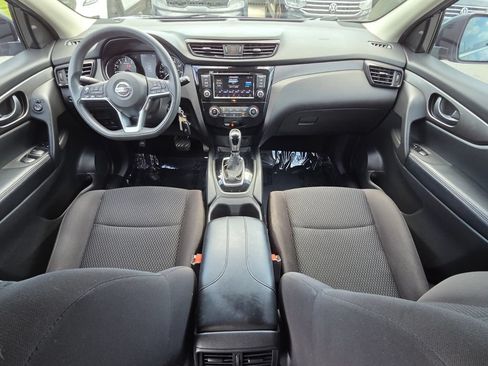 Used 2020 Nissan Rogue Sport S FWD image 25