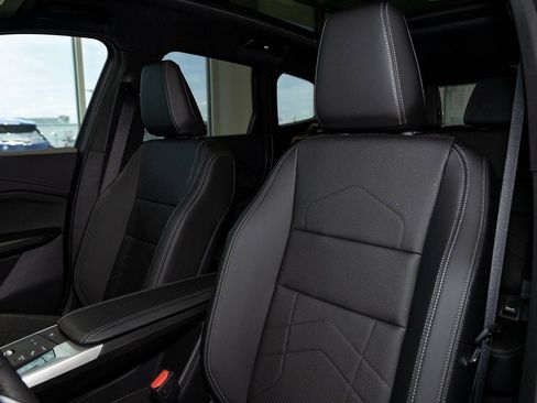 New 2025 BMW X1 xDrive28i w/ Premium Package image 18