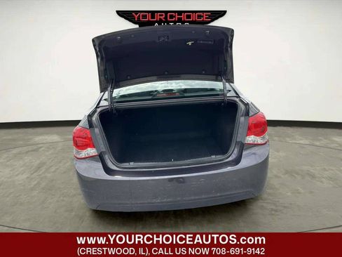 Used 2014 Chevrolet Cruze LT FWD image 9