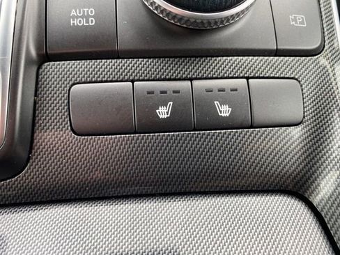 Used 2023 Hyundai Santa Fe SEL image 3