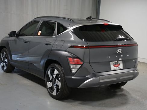 Used 2026 Hyundai Kona Limited FWD image 6