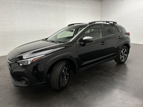 Used 2024 Subaru Crosstrek 2.0i Premium AWD/4WD image 4