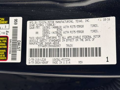 Used 2017 Toyota Tundra Platinum AWD/4WD image 37