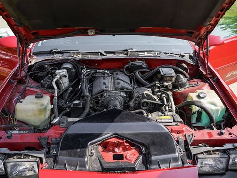 Used 1988 Chevrolet Camaro LT RWD image 23