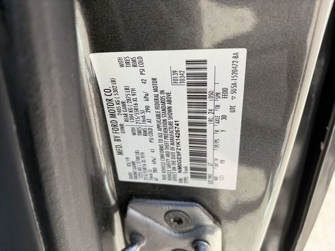 Used 2019 Ford Transit Connect XLT image 25