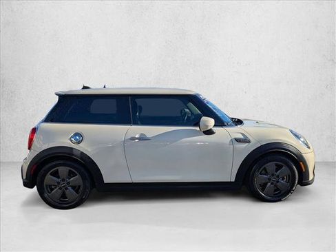 Used 2022 MINI Cooper S image 4