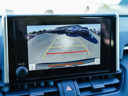 Used 2025 Toyota RAV4 XLE w/ Convenience Package FWD image 24