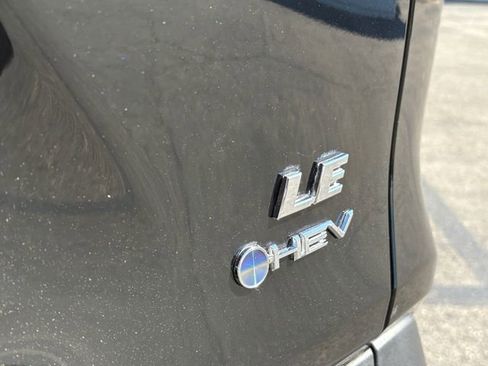 Certified 2025 Toyota RAV4 LE AWD/4WD image 27