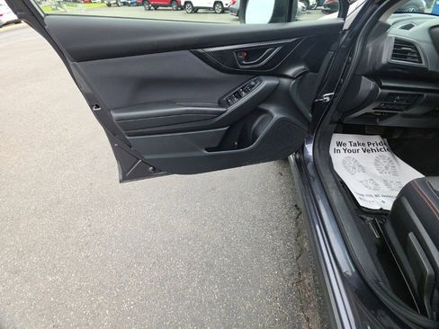 Used 2018 Subaru Crosstrek 2.0i Premium AWD/4WD image 13