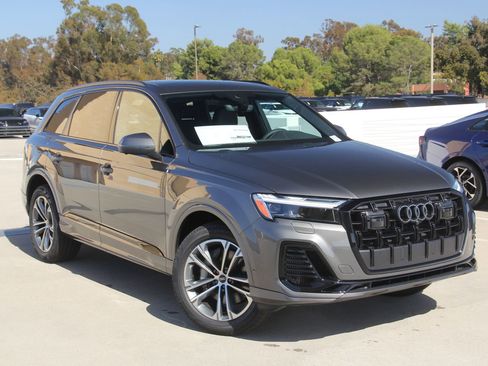 New 2026 Audi Q7 3.0T Premium image 1