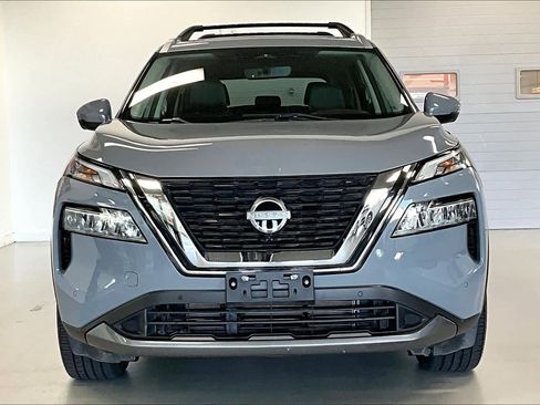 Used 2023 Nissan Rogue SL w/ SL Premium Package image 6