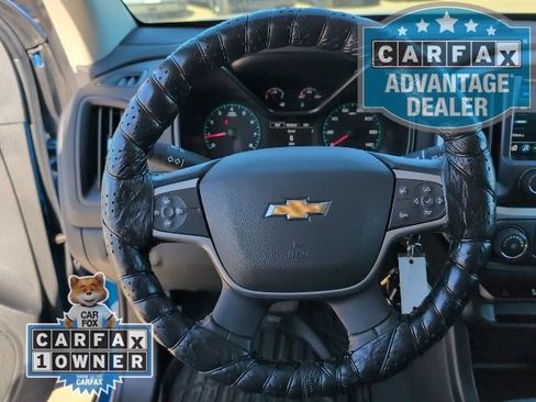Used 2022 Chevrolet Colorado LT w/ LT Convenience Package image 16