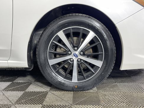 Used 2023 Subaru Impreza Premium image 7