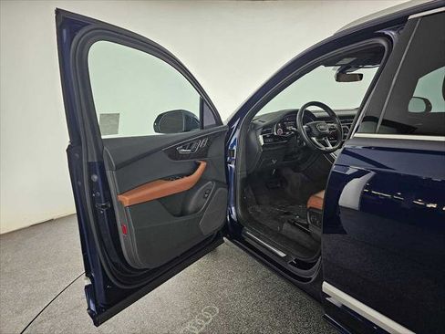 Used 2021 Audi Q7 3.0T Premium w/ Convenience Package image 21