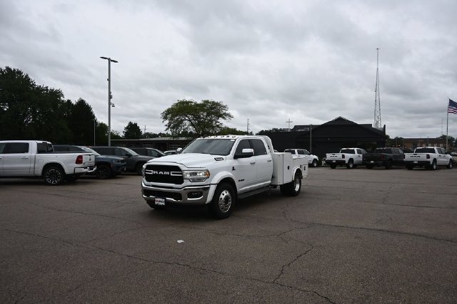 Used 2022 RAM 4500 Laramie AWD/4WD image 15