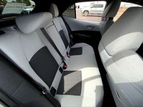 Certified 2025 Toyota Corolla SE image 17