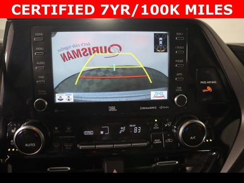 Used 2022 Toyota Highlander Limited AWD/4WD image 25