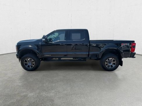 Used 2023 Ford F250 Lariat w/ Lariat Ultimate Package AWD/4WD image 5